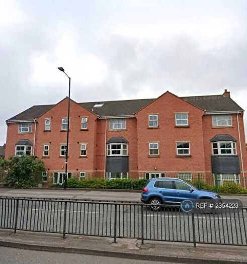 2 Bedroom Flat To Rent In Park View Lodge, Doncaster, DN4