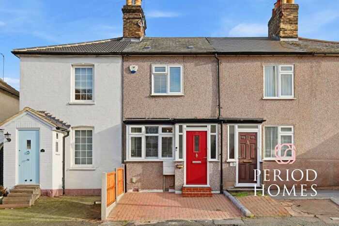 3 Bedroom Terraced House For Sale In Milton Road, Warley, CM14