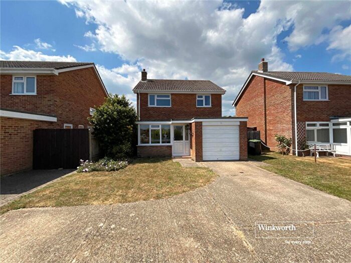 3 Bedroom Detached House To Rent In De Havilland Way, Christchurch, Dorset, BH23