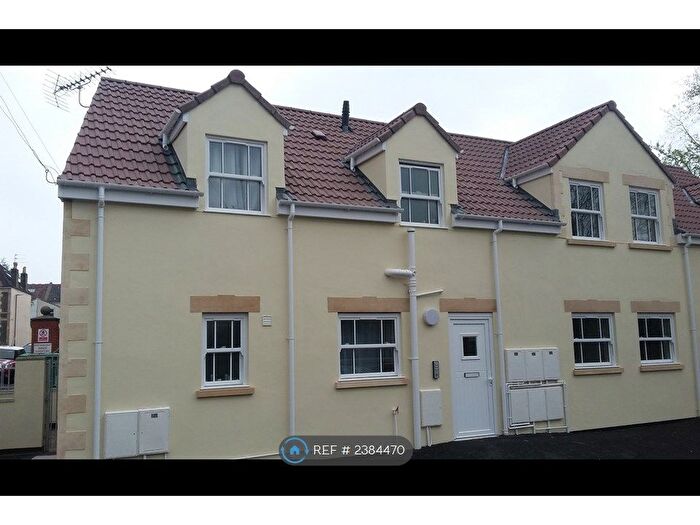 1 Bedroom Flat To Rent In The Coach House, Bristol, BS4
