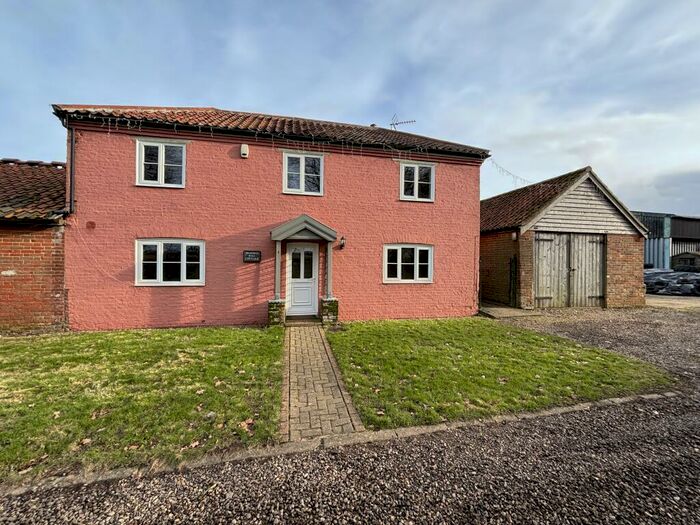 3 Bedroom Cottage To Rent In Hall Road, Bradfield, North Walsham, NR28