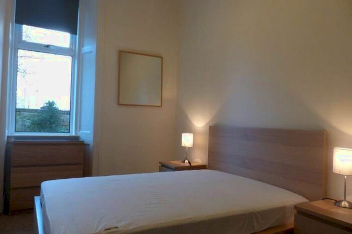 1 Bedroom Flat To Rent In Albion Place, Leith, Edinburgh, EH7