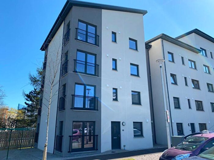 2 Bedroom Flat To Rent In St. Josephs Court, Dundee, DD1
