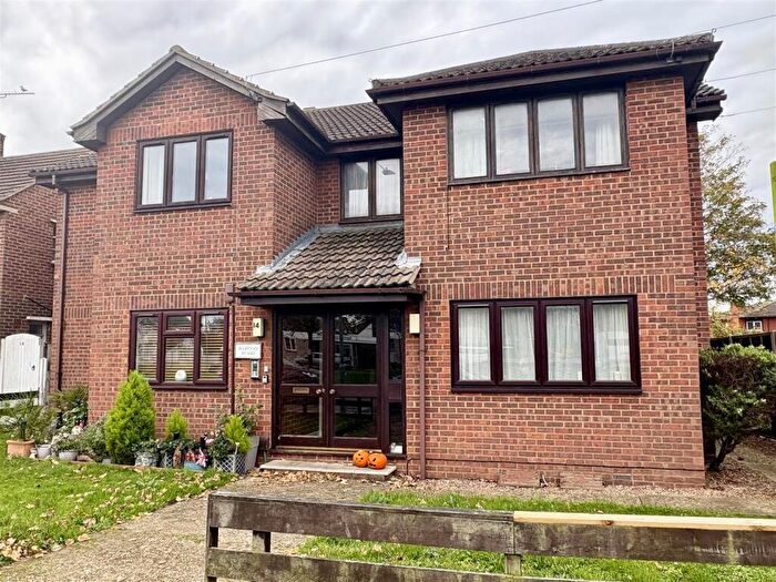 1 Bedroom Apartment For Sale In Southchurch Boulevard, Southend On Sea, SS2