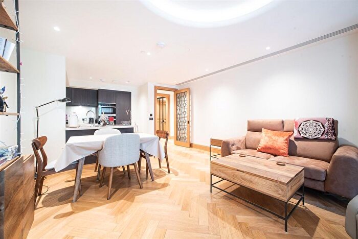 2 Bedroom Flat To Rent In John Islip Street, Abell House, SW1P