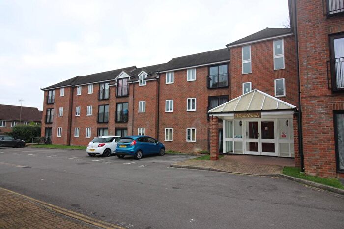 1 Bedroom Flat To Rent In Woodlands Way, Andover, Hampshire, SP10