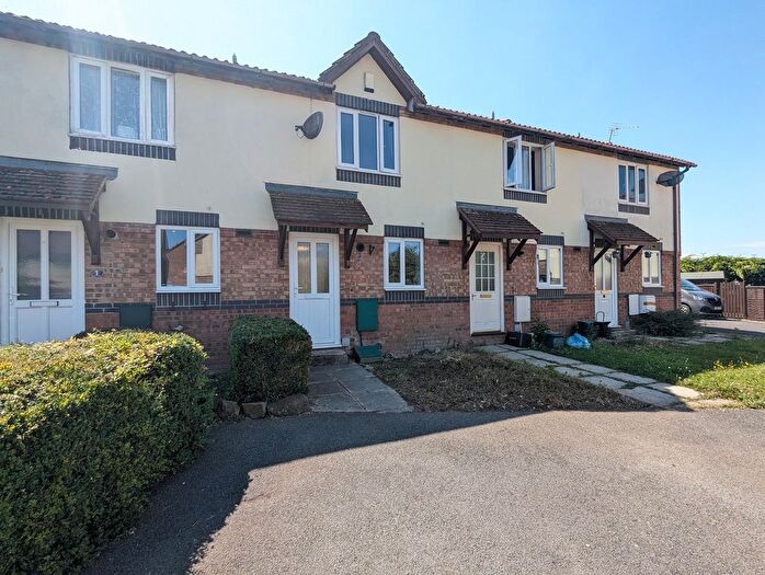 2 Bedroom Terraced House For Sale In Plas Y Ddol, Johnstown, Carmarthen, Carmarthenshire., SA31