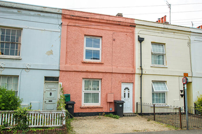1 Bedroom Flat To Rent In West Street, Newbury, West Berkshire, RG14