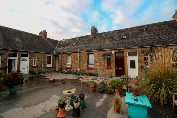 1 Bedroom Flat To Rent In Main Street, Falkirk FK2