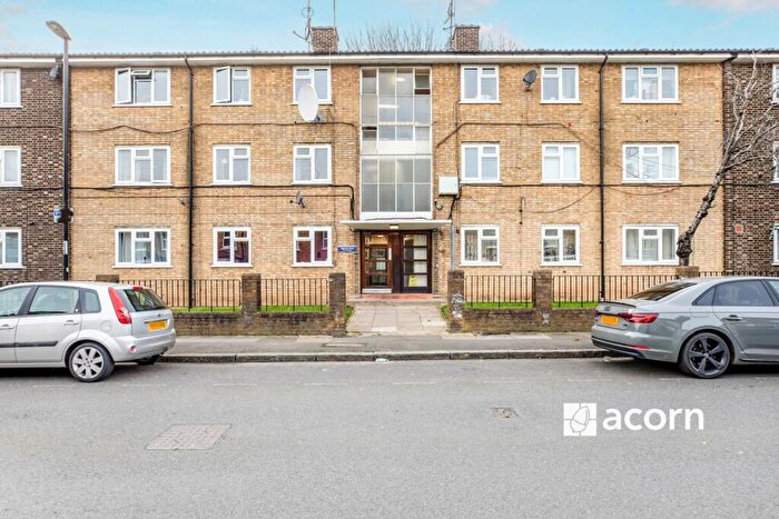 2 Bedroom Flat To Rent In Algernon Road London, SE13