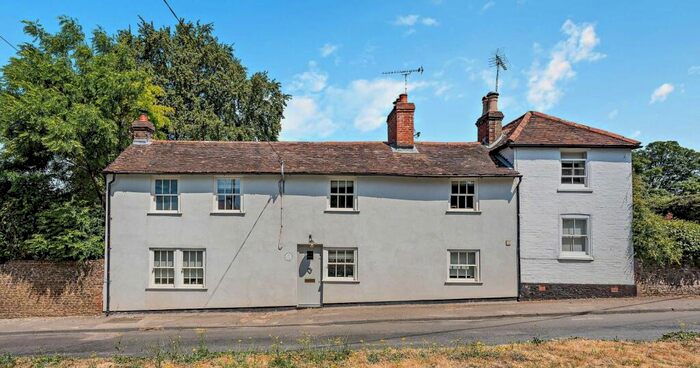 4 Bedroom Semi-Detached House For Sale In Dye House Road, Thursley, Godalming, Surrey, GU8