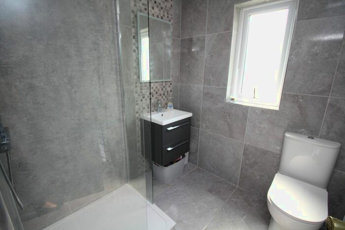 2 Bedroom Bungalow For Sale In Dromore Road, Carrickfergus, BT38