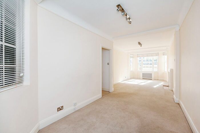 1 Bedroom Flat To Rent In Gloucester Place, London, NW1