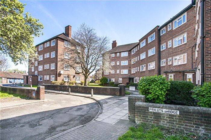 1 Bedroom Apartment To Rent In The Willoughbys, East Sheen, SW14