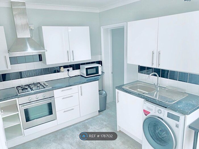1 Bedroom Flat To Rent In Southampton Street, Reading, RG1