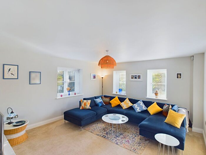 4 Bedroom Barn Conversion For Sale In Wotton Underwood, Aylesbury, Buckinghamshire, HP18