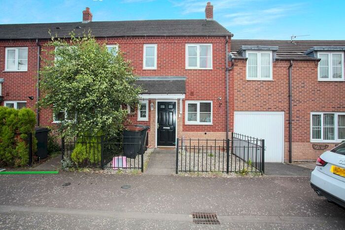 2 Bedroom Terraced House To Rent In Whitebeam Way, Nuneaton, Warwickshire, CV10