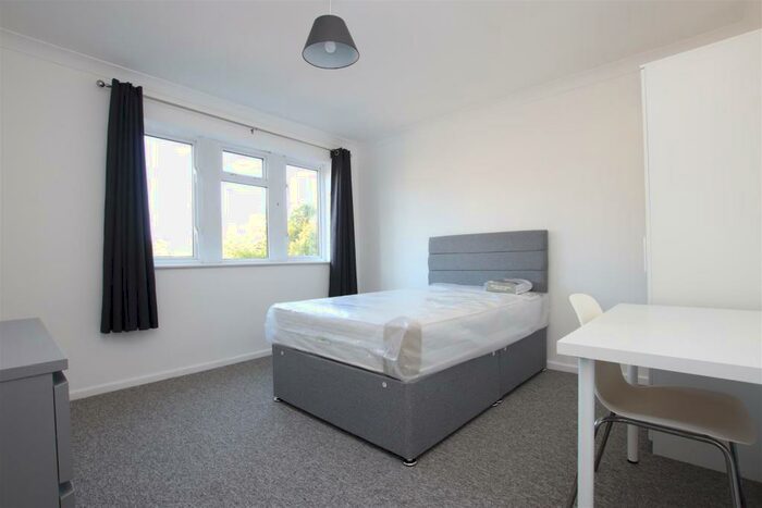 5 Bedroom House To Rent In Rush Hill, Bath, BA2