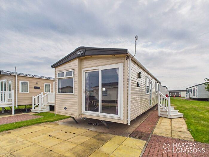 2 Bedroom Park Home For Sale In Amble Links Holiday Park, NE65