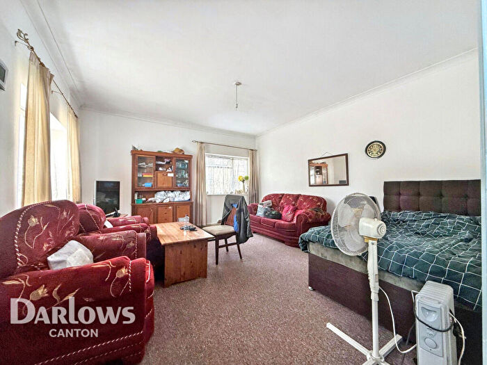 5 Bedroom End Of Terrace House For Sale In Atlas Road, Cardiff, CF5