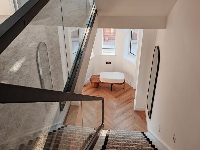 5 Bedroom Terraced House To Rent In Herbert Road, London, SW19