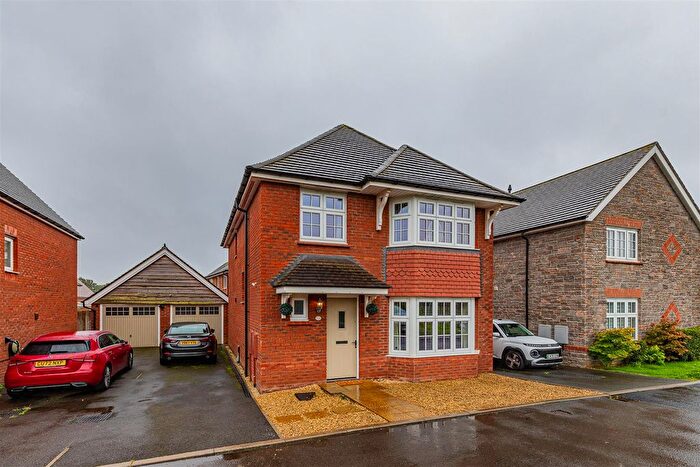 4 Bedroom Detached House For Sale In Heol Nant Glandulas, Lisvane, Cardiff, CF14