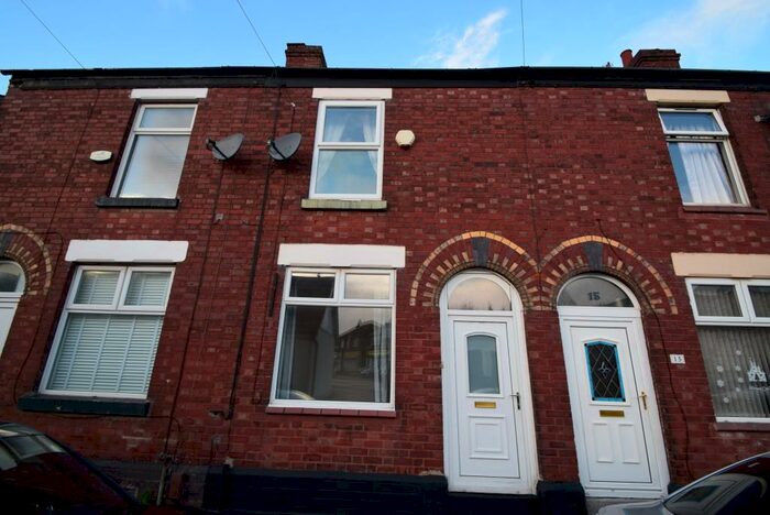 2 Bedroom House To Rent In George Street East, Offerton, Stockport, SK1