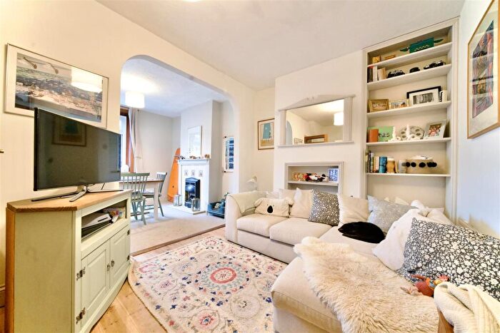 2 Bedroom Terraced House For Sale In Parkmead Road, Weymouth, DT4