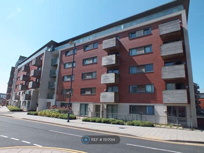 2 Bedroom Flat To Rent In Skyline, Birmingham, B1