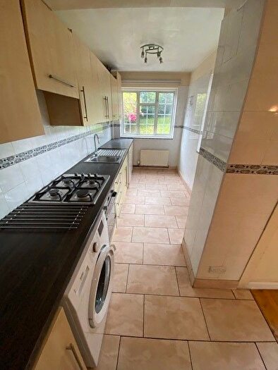 3 Bedroom End Of Terrace House To Rent In Whitton Avenue East, Greenford, UB6