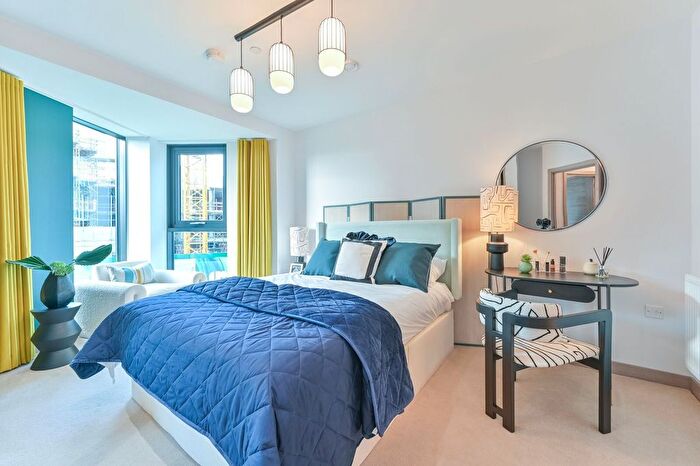 2 Bedroom Flat For Sale In Dylon Riverside, Lower Sydenham, London, SE26
