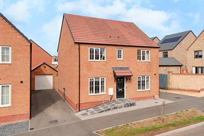 4 Bedroom Detached House For Sale In Mistletoe Gardens, Priors Hall Park, NN17