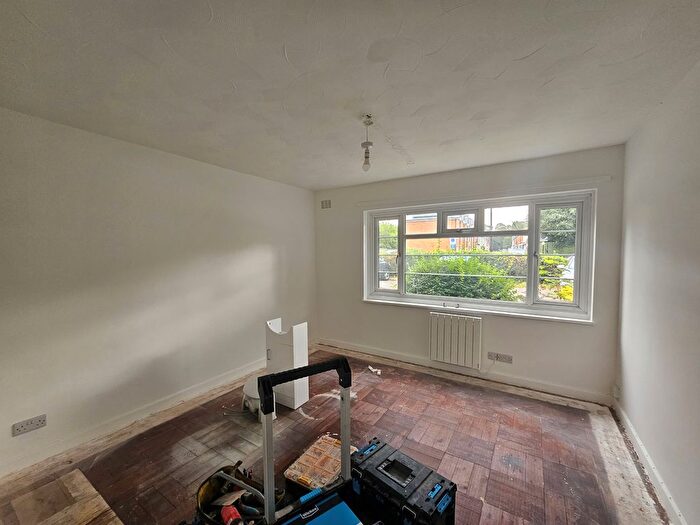 2 Bedroom Flat To Rent In Banister Grange, Banister Road, Southampton, SO15