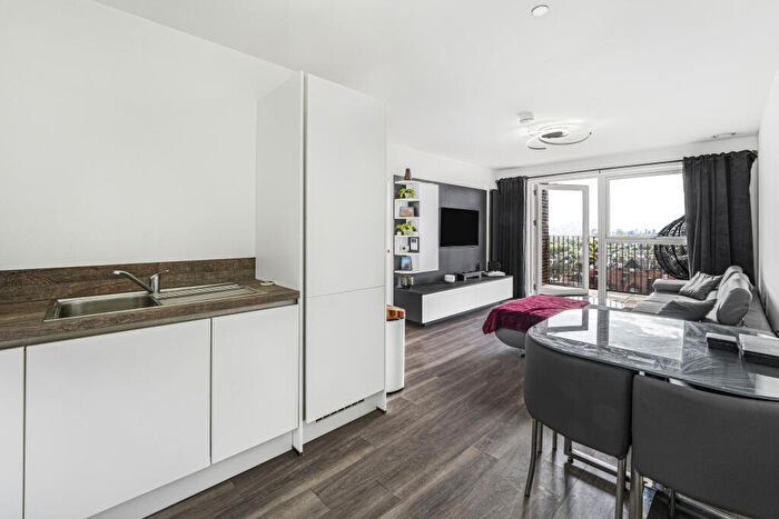 1 Bedroom Flat For Sale In Cornwell House, Ron Leighton Way East Ham, London, E6