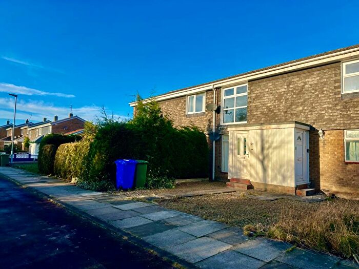 2 Bedroom Flat To Rent In Monkside, Cramlington, Northumberland, NE23