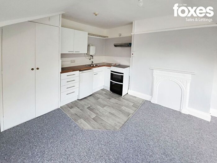 1 Bedroom Studio To Rent In Wootton Gardens, Bournemouth, BH1