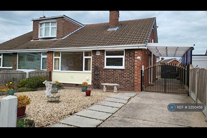 2 Bedroom Bungalow To Rent In Canterbury Close, Mansfield Woodhouse, Mansfield, NG19