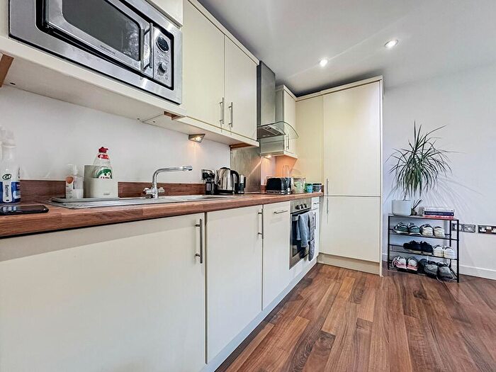 1 Bedroom Apartment To Rent In Victoria House, Victoria Street, Sheffield, S3