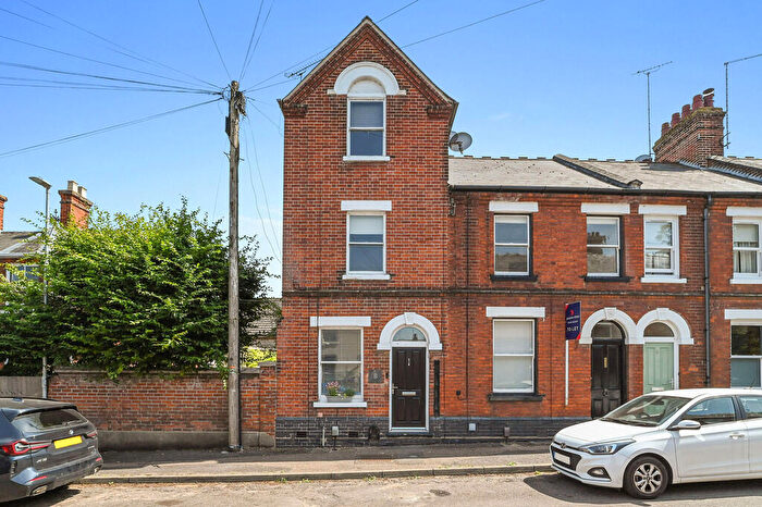 3 Bedroom End Of Terrace House For Sale In Doris Street, Newmarket, CB8