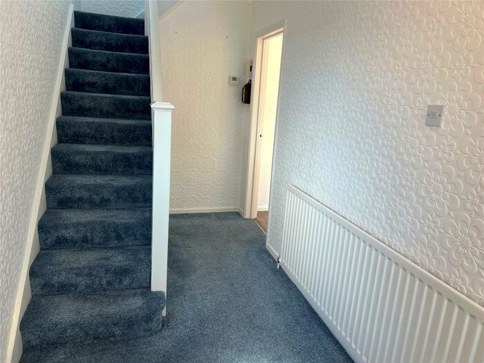 3 Bedroom Semi Detached House To Rent In Oxford Drive, Halewood