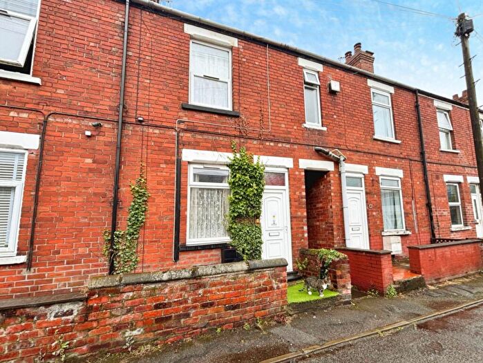 3 Bedroom Terraced House For Sale In Pillard House Lane, Gainsborough, DN21
