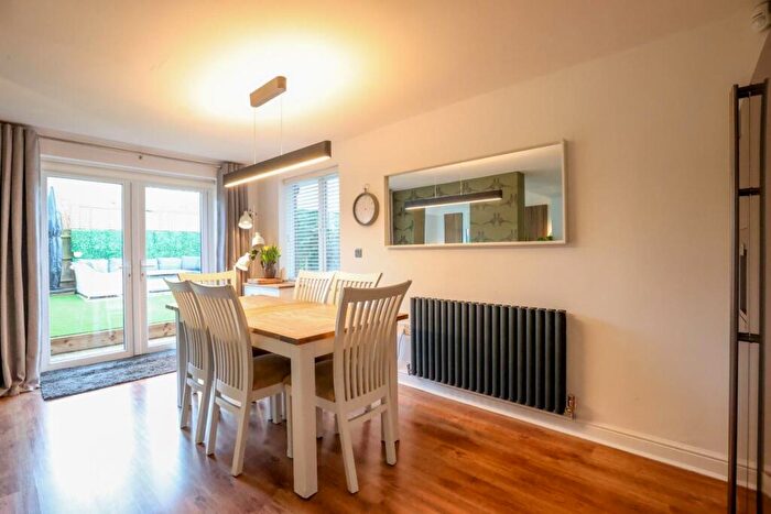 4 Bedroom Detached House For Sale In The Glades, Grange Park, Northampton, NN4