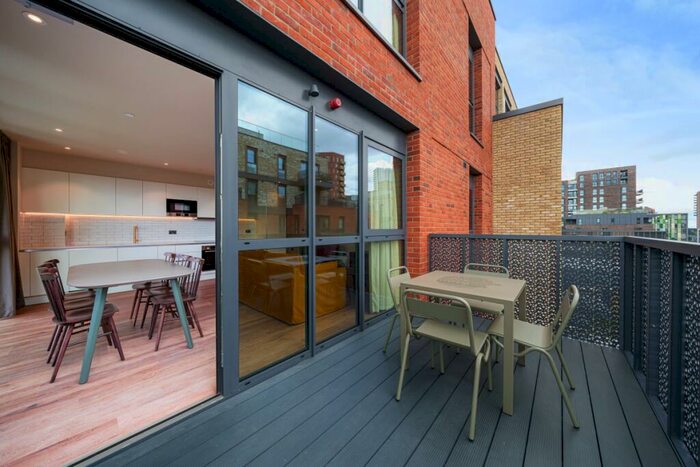 2 Bedroom Apartment To Rent In The Sessile, Ashley Road, Tottenham Hale, N17