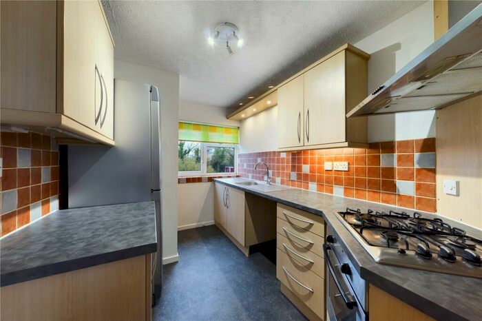 2 Bedroom Property To Rent In Moyne Road, Sawtry, Huntingdon, Cambs, PE28