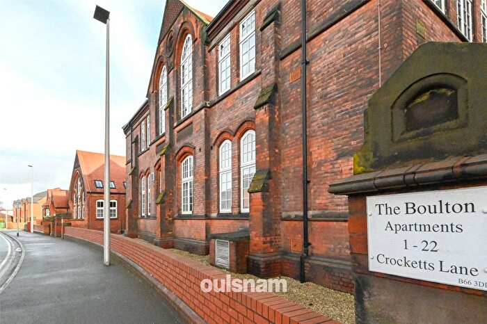 1 Bedroom Flat To Rent In Crocketts Lane, Smethwick, West Midlands, B66