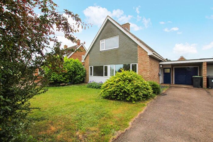 3 Bedroom Detached House For Sale In The Hill, Blunham, MK44
