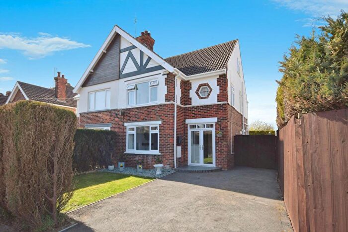 3 Bedroom Semi-Detached House For Sale In Hoylake Drive, Skegness, PE25