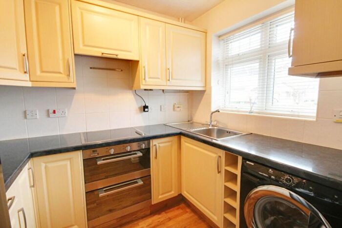 2 Bedroom Terraced House To Rent In Norwood Road Cheshunt Waltham Cross, EN8