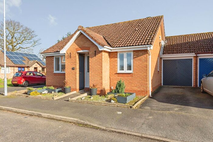 2 Bedroom Detached House For Sale In Banister Way, Wymondham, Norfolk, NR18