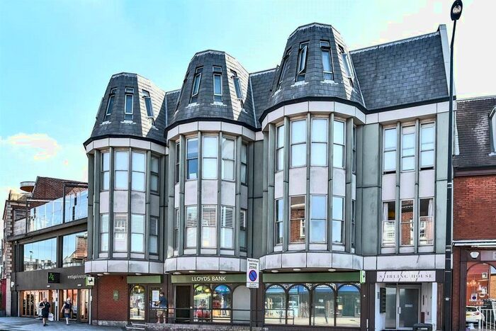 2 Bedroom Flat To Rent In Stirling House, 21-25 Station Lane, Hornchurch, Essex RM12